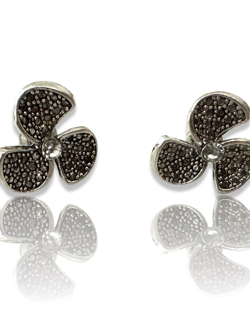 (3 for $30) Vintage Silver and Black Floral Stud Earrings